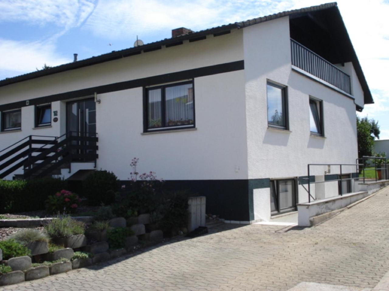 Ferienwohnung Troeppner Kolitzheim ภายนอก รูปภาพ