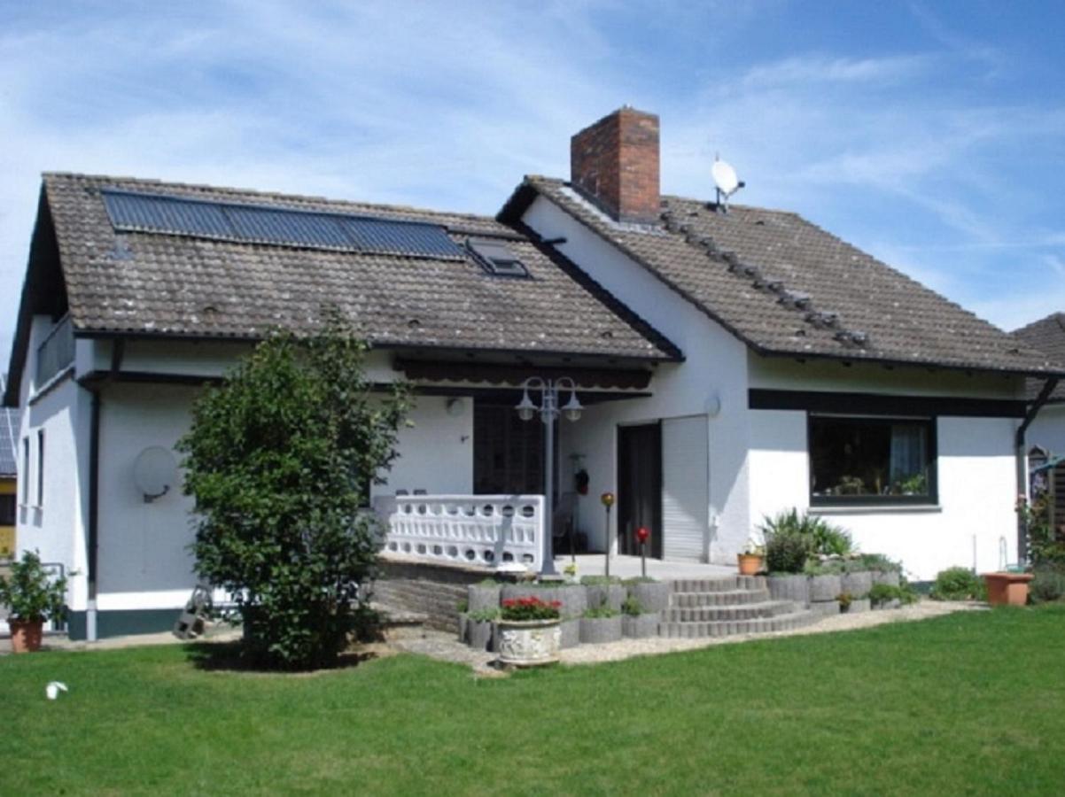 Ferienwohnung Troeppner Kolitzheim ภายนอก รูปภาพ